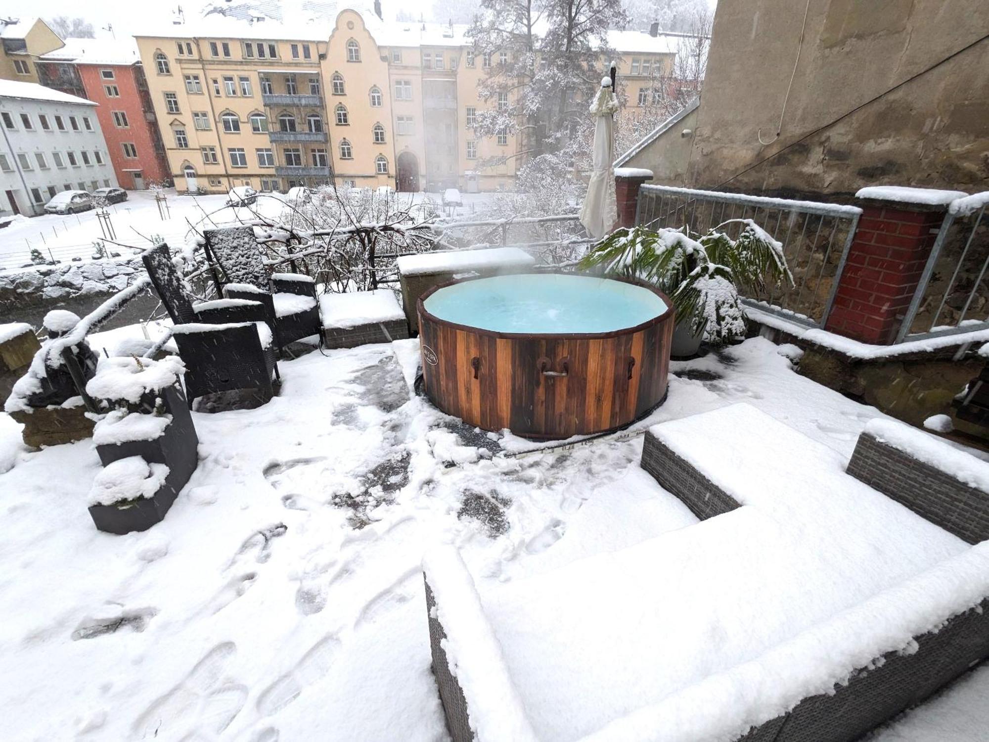 F2 - Urlaubsmagie Sauna, Whirlpool, Pool & Garten Sebnitz Exteriér fotografie